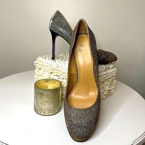 Sparkly Round-toe Heels